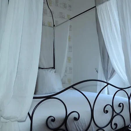 Adelina Rome