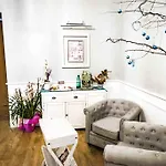 Adelina Hotel