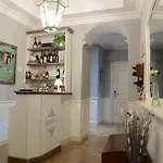 Adelina Hotel